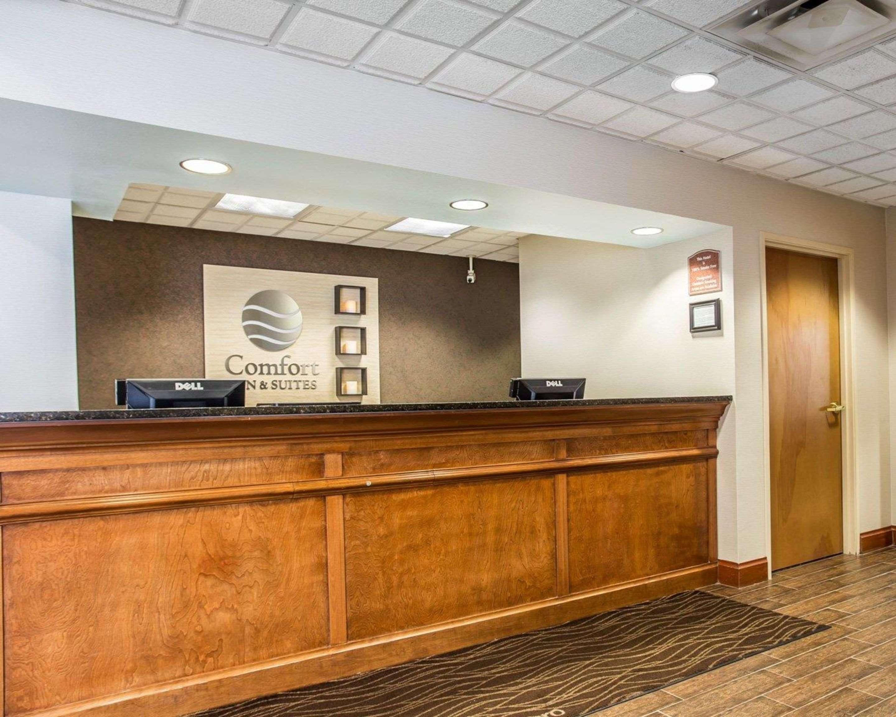 Comfort Inn & Suites Walterboro I-95 Екстер'єр фото