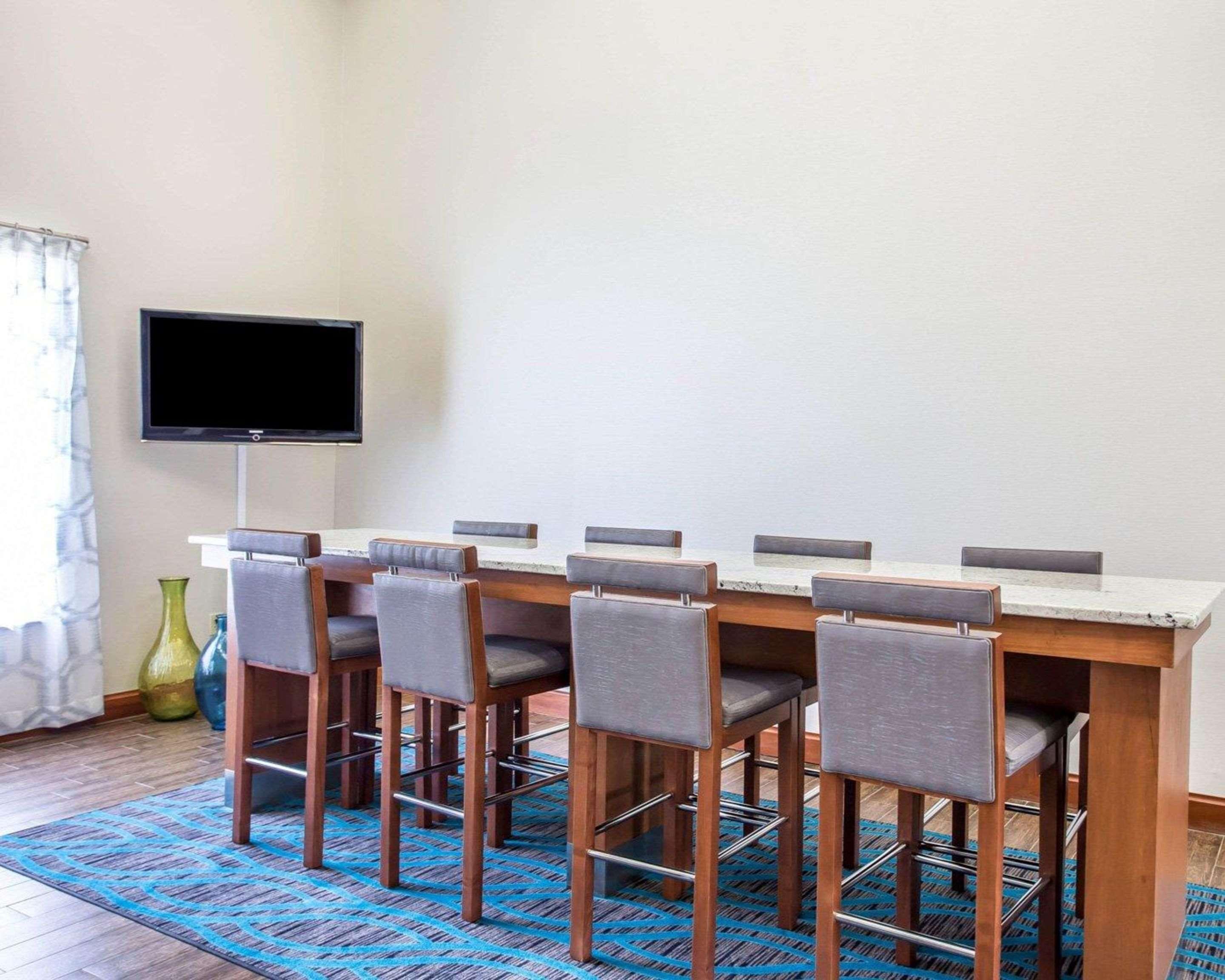 Comfort Inn & Suites Walterboro I-95 Екстер'єр фото