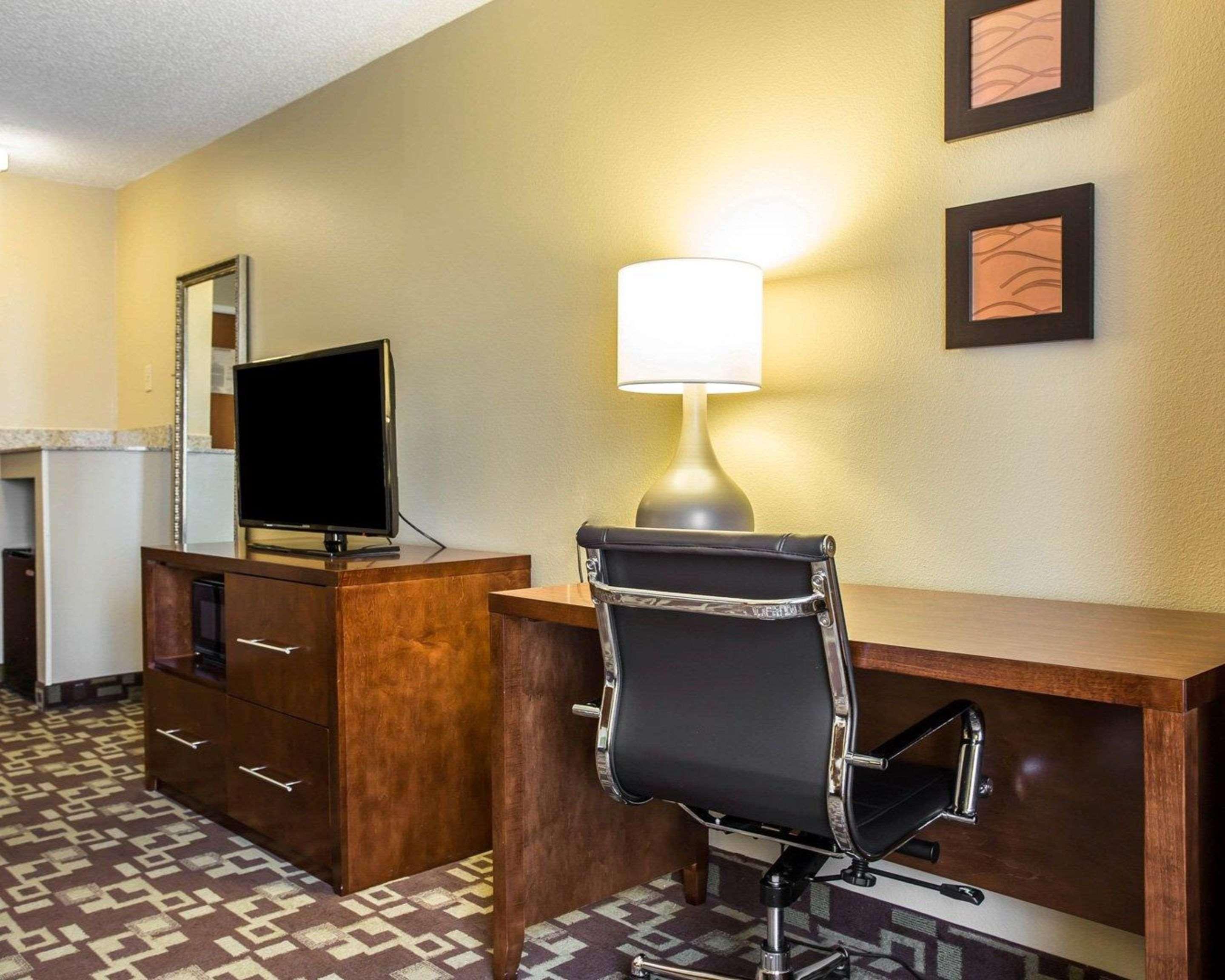 Comfort Inn & Suites Walterboro I-95 Екстер'єр фото
