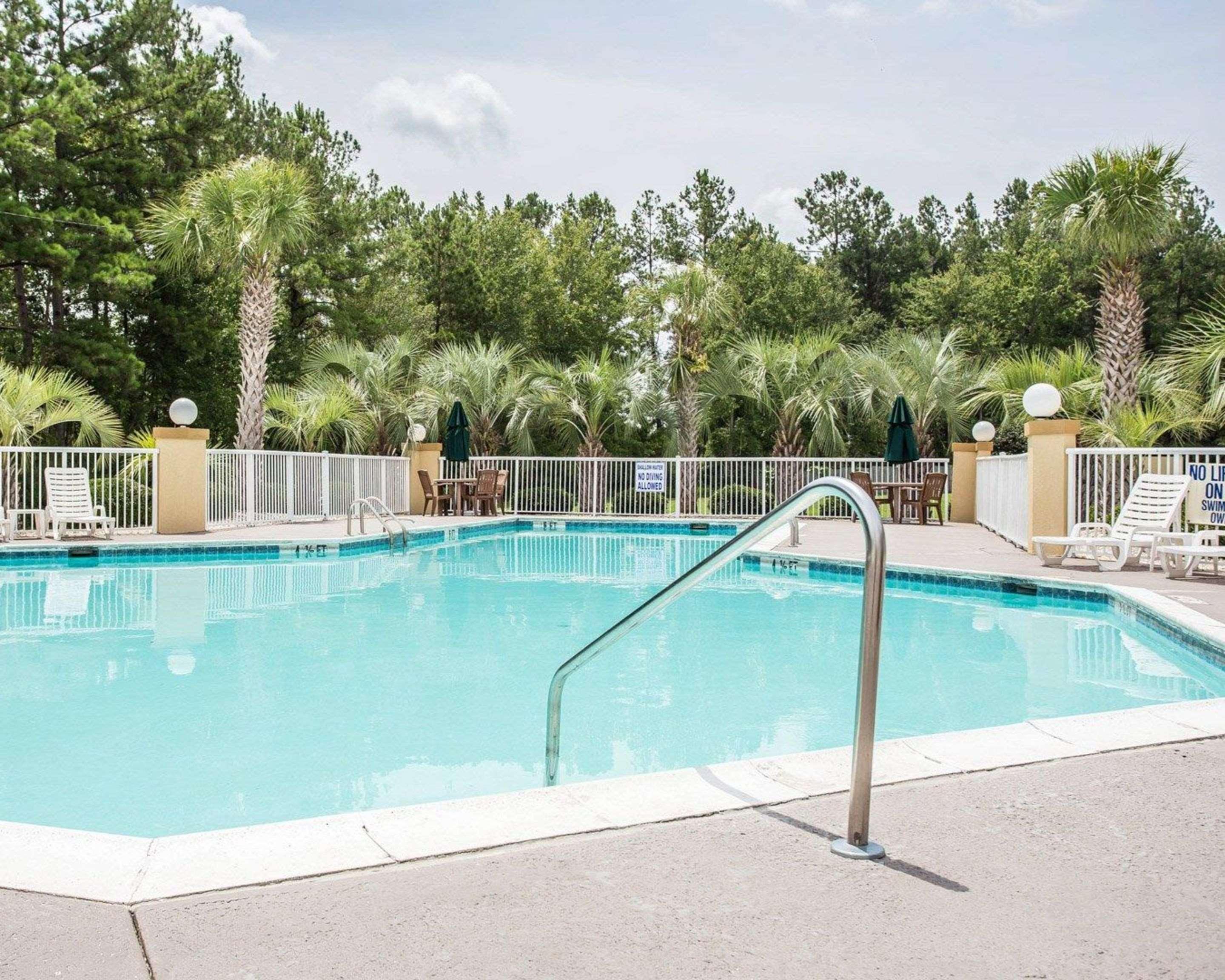 Comfort Inn & Suites Walterboro I-95 Екстер'єр фото