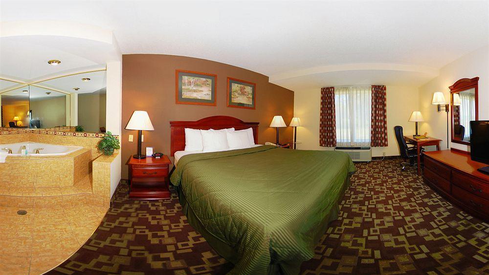 Comfort Inn & Suites Walterboro I-95 Екстер'єр фото