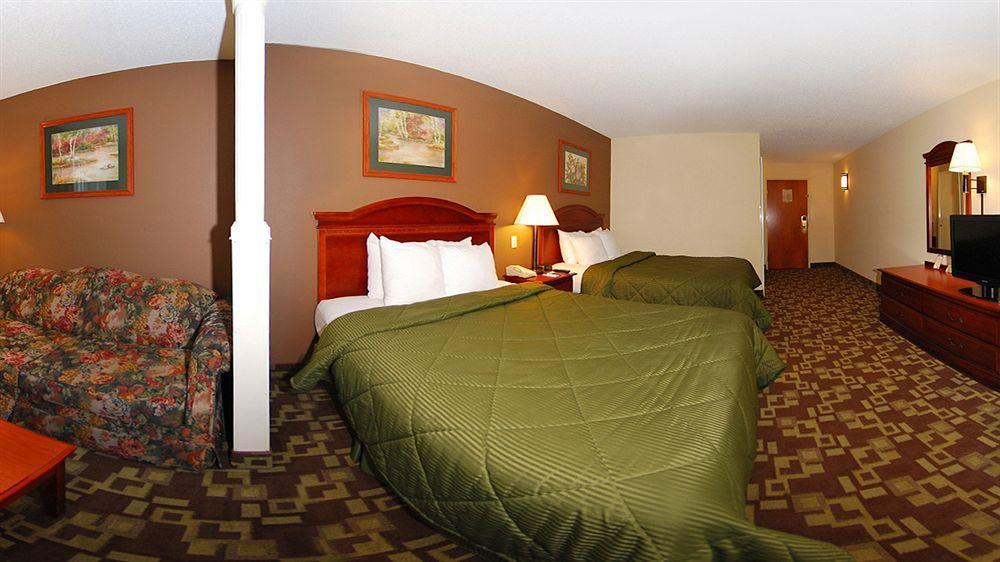 Comfort Inn & Suites Walterboro I-95 Екстер'єр фото