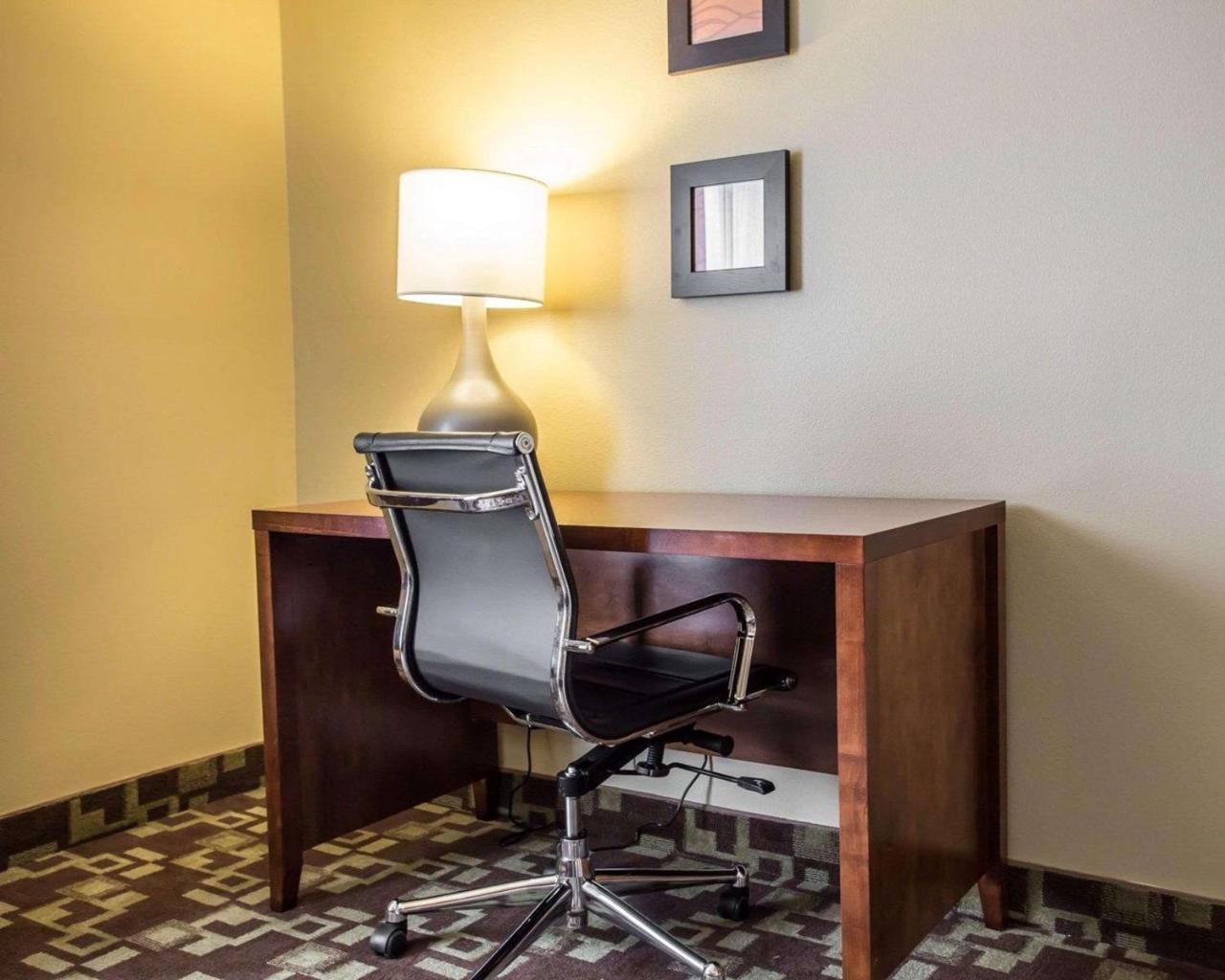 Comfort Inn & Suites Walterboro I-95 Екстер'єр фото