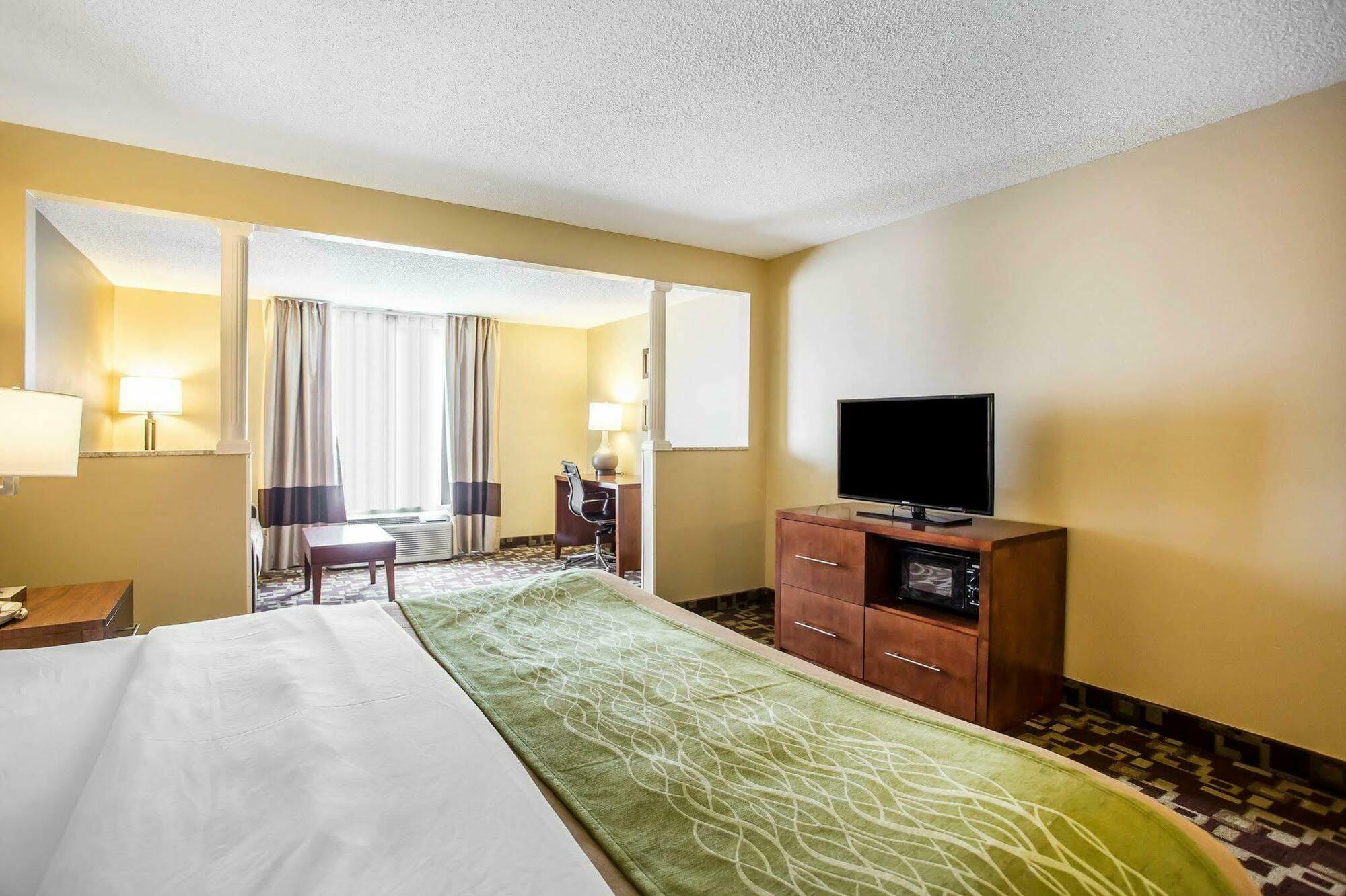 Comfort Inn & Suites Walterboro I-95 Екстер'єр фото